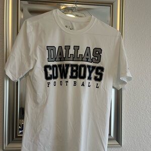 White Nike Dallas Cowboys Dri-Fit T-shirt #NFL
Unisex Medium